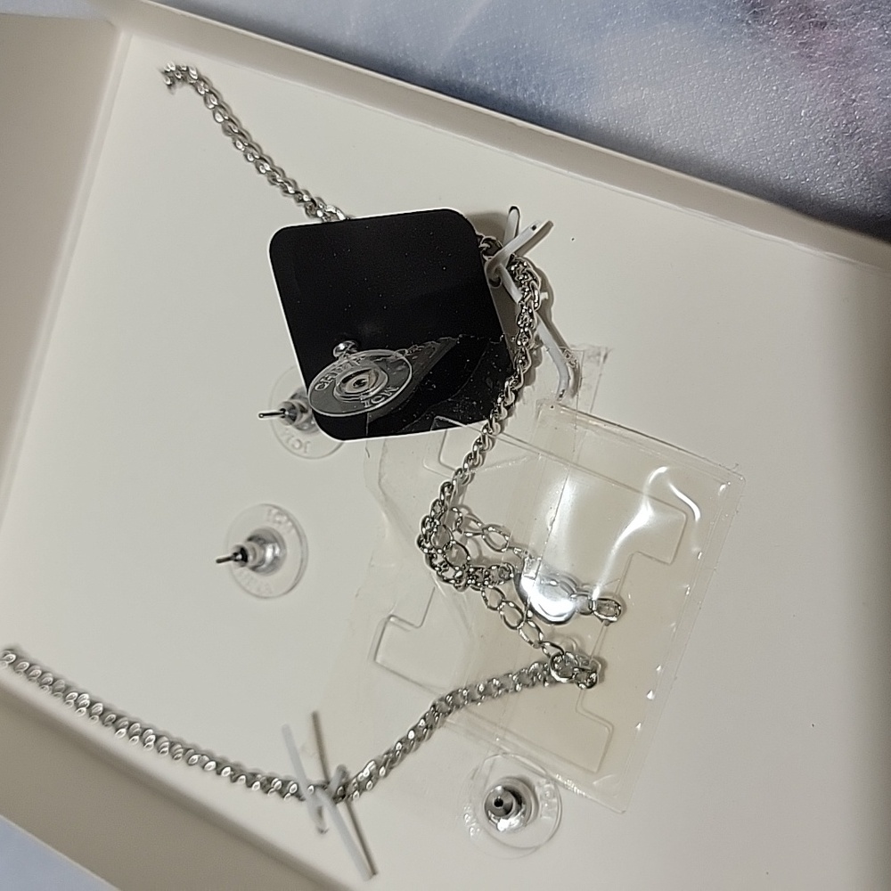New Believe by Brilliance Necklace & Earring Set Tennis Studs Silver Plated CZ - Picture 6 of 11